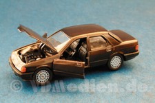 Ford Sierra, Stufenheck
