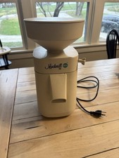 Mockmill 100 Home Flour Grain