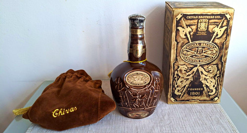 Chivas royal salute scotch - chivas,