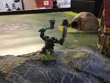 Borgut Koppmoscha Warhammer Orks & Goblins Top bemalt The Old World Fantasy 