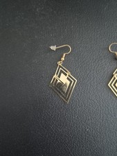 Schicke geometrische Ohringe -