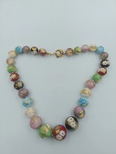 Farbenfrohe Cloisonné-Perlenkette mit 375er Goldverschluss