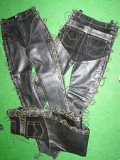 Lederhose geschnürt, Chaps