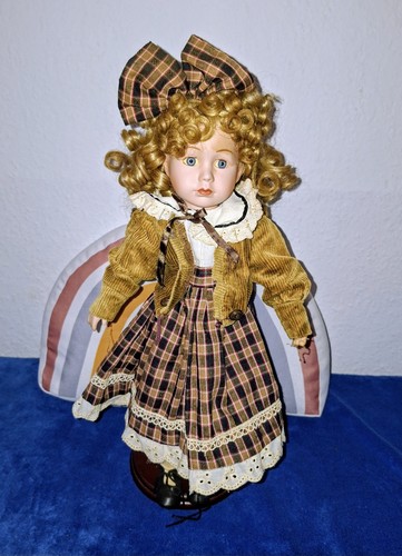 🎀Vintage🎀Porzellanpuppe?