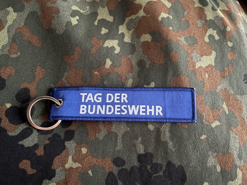 Tag der bundeswehr - tag,