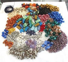 2,55  kg - Beads-Glas-Silber-Holz-Bones-Horn-Lederband-Verschlüsse-Konvolut