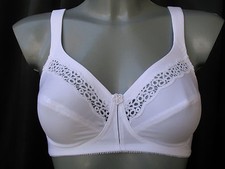 Triumph Classics Visuelle N 75 - 100 Cup B - D BH ohne Bügel Weiss / Schwarz