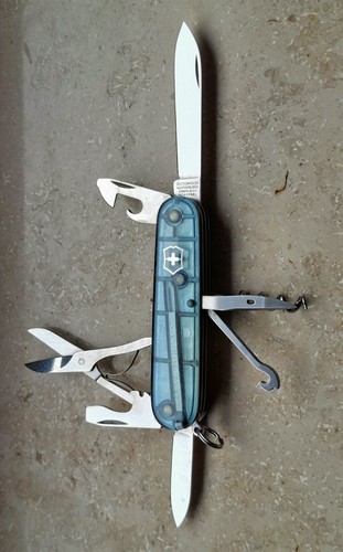 Victorinox officier suisse - victorinox,