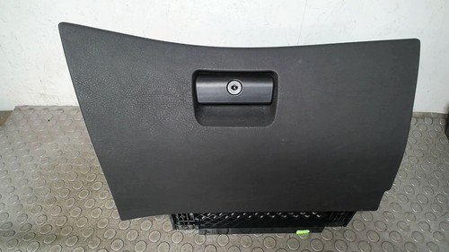 Handschuhfach bmw 318d - bmw, touring