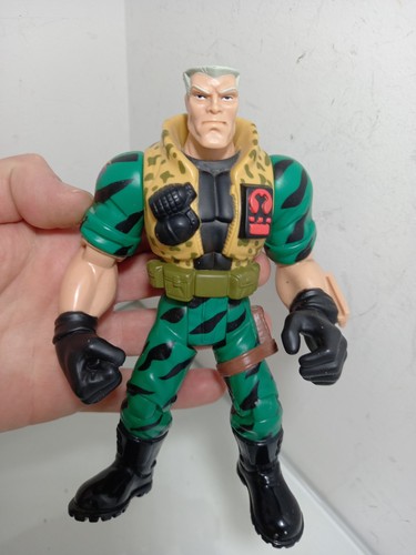 Figura chip hazard small - hazard,