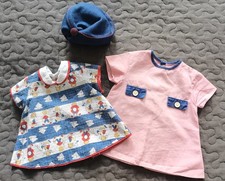2 süsse alte Puppenkleider