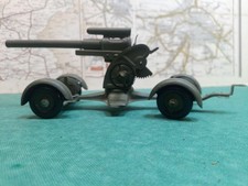 Kanone auf Fahrwerk, alles Original