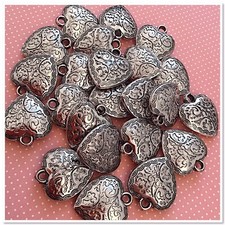 10 Metall Deko Herzen