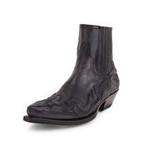 Klassische,Bestickte