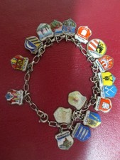 Altes Bettelarmband Silber 800 - 835 mit 17 Wappen Anhängern 19cm lang Gew. 22gr