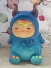 One Little Planet x Pop Mart - PUCKY MONSTER BEANIE - Turquoise Vinyl Edition