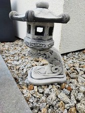 Steinlaterne, Gartenfiguren