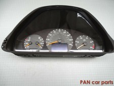 Mercedes Benz W210 E320 CDI Tacho Kombiinstrument Meilentacho A2105403111, VDO