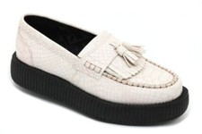 T.U.K. V9012 TUK Viva Mondo