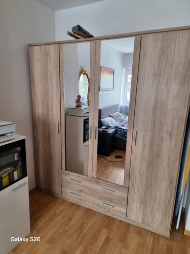Freistehender kleiderschrank - freistehender,
