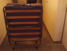 1 Gästebett klappbar matratze lila blau 2 meter lang  