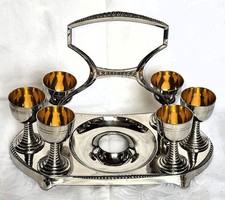 antikes 6ere Set Depose Jugendstil Eierbecher auf Metall-Träger Schnaps-Kelche