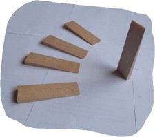 5 Stück Holzkeile in Buche