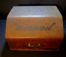 Antike AEG Mignon  4  Schreibmaschine Vintage Schwermetall schwarz mit Koffer