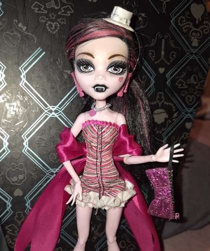 Monster high draculaura - monster,