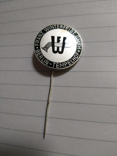 Franz Winterfeldt gmbh Tempelhof Berlin  Anstecknadel alt Staubsauger