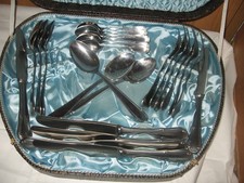 Besteck mit Kasten für 6