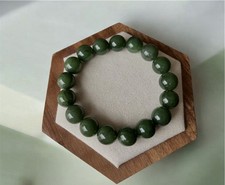 Natürliches Nephrit Jade