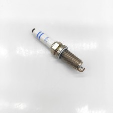 Bosch Zündkerzen Double Platinum 1 Stück FQ5NPP332S Leistungsfähig