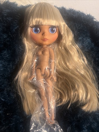 Blythe doll blonde - ,, hair