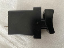 Kippschalter Kfz schwarz DDR 880021/1 für 6 Volt, 12 Volt, 24 Volt