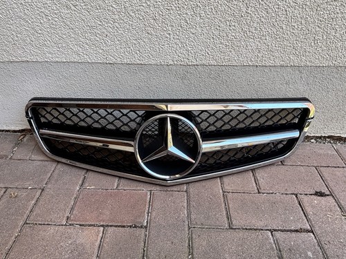 Amg kühlergrill chrom - kühlergrill, schwarz
