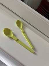 2 Tupperware Neuwertig Junge Welle Hängelöffel Kinderlöffel Babylöffel