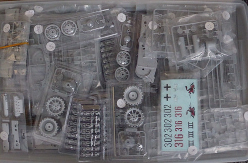 Hachette build your own - hachette, tiger