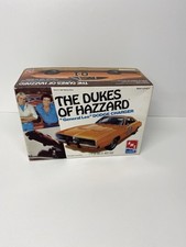 The Dukes of Hazzard Doge Charger General Lee Modellbausatz von AMT 1997 in OVP