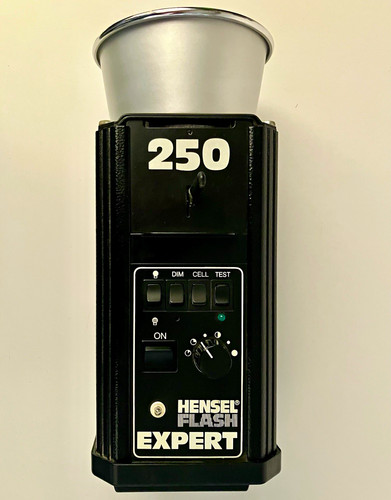 Hensel flash expert 250 - flash,