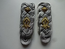 ( 36) DDR " Schulterstücke "