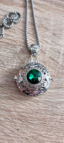 Edelstahlkette mit medaillon - mit,