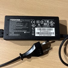 Toshiba PA3714U-1ACA Netzteil