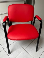 4 Stück Esszimmer Stühle  in Farbe Rot. Top Zustand. 1. 1/2 Jahre alt.