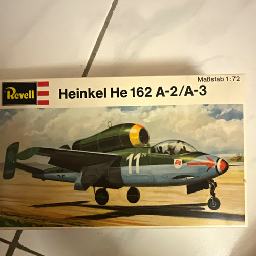 Revell heinkel 162 a 3 - revell, he