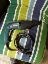 Bohrmaschine Makita HR2410 680W 1050/min türkis starke Gebrauchsspuren, funzt