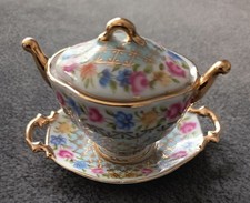 Terrine Rosenmuster Miniatur Schatulle Dekoration Schmuckdose Porzellan