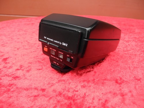 Olympus electronic flash - electronic, t32