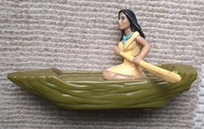 McDonalds Pocahontas im Kanu