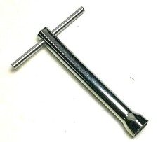 Zündkerzenschlüssel